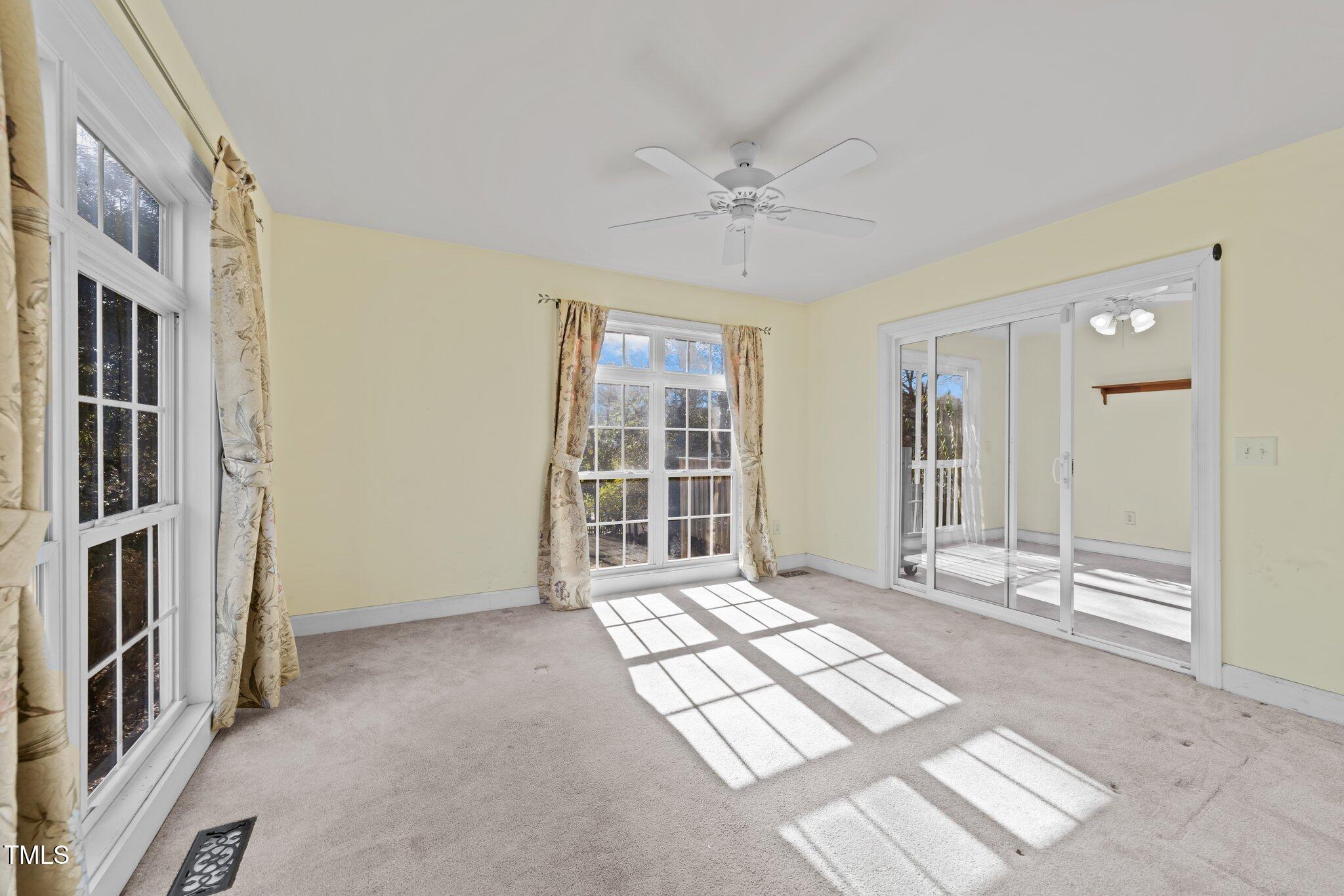 2719 Gordon Street Raleigh, NC 27608 - Photo 15 of 38 Family Room