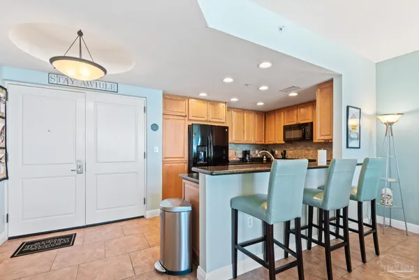 $819,900 | 2 Portofino Drive, Unit 1606, Pensacola Beach, FL 32561