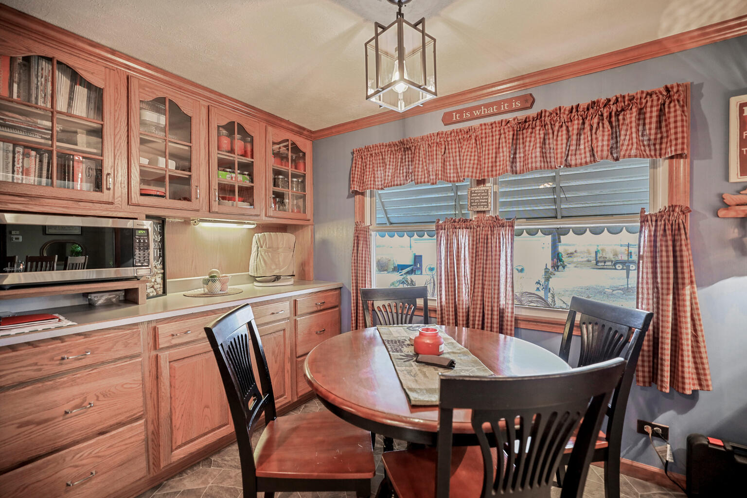 3013 Jones Road Danville, IL 61834 - Photo 17 of 76