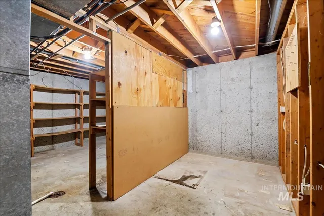 $499,000 | 3850 Rugby Drive, Boise, ID 83704