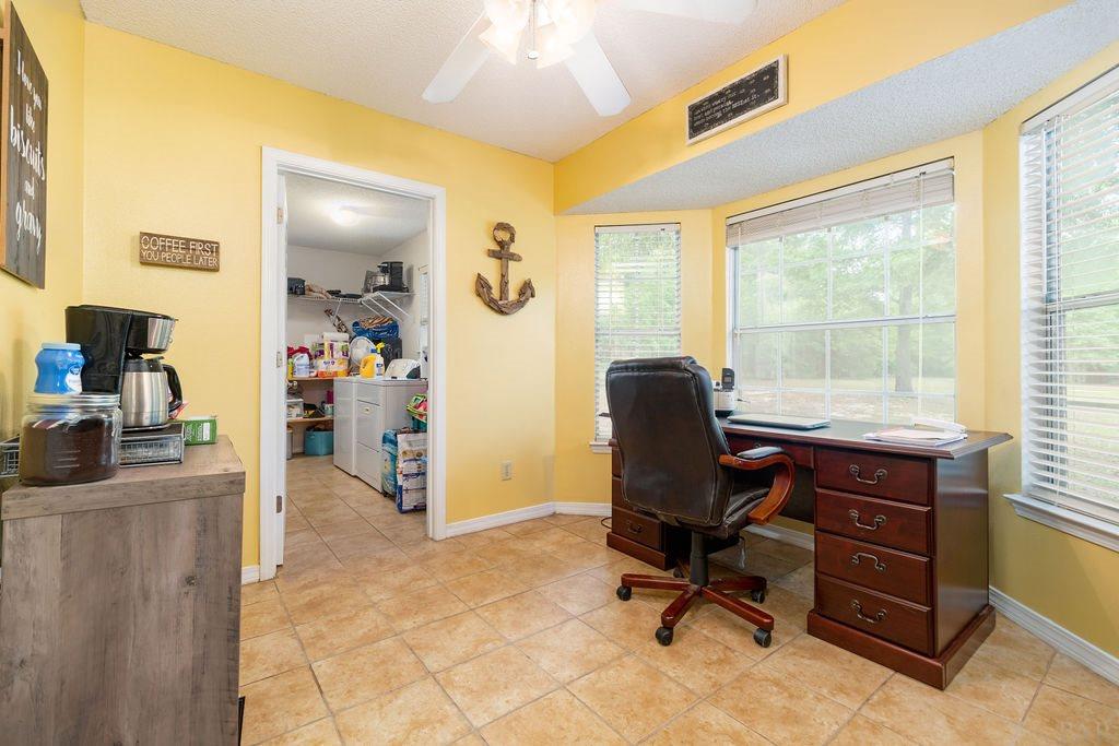 3946 Reinhardt Village Road Milton, FL 32583 - Photo 21 of 40 Gallery Image 21