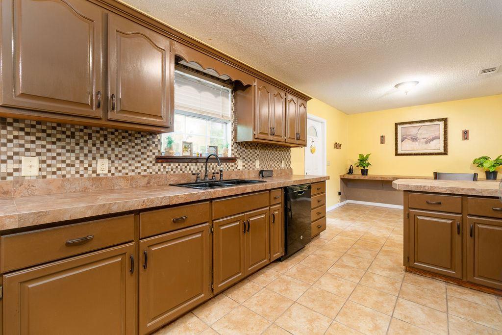 3946 Reinhardt Village Road Milton, FL 32583 - Photo 22 of 40 Gallery Image 22