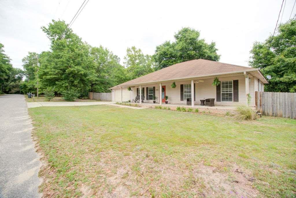 3946 Reinhardt Village Road Milton, FL 32583 - Photo 7 of 40 Gallery Image 7
