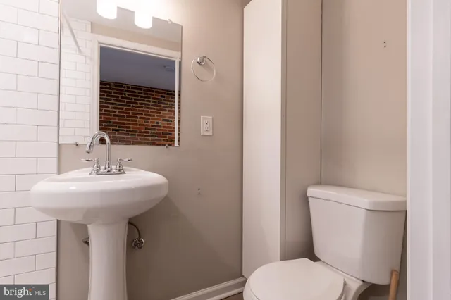 $2,000 | 1036 Patapsco Street, Baltimore, MD 21230