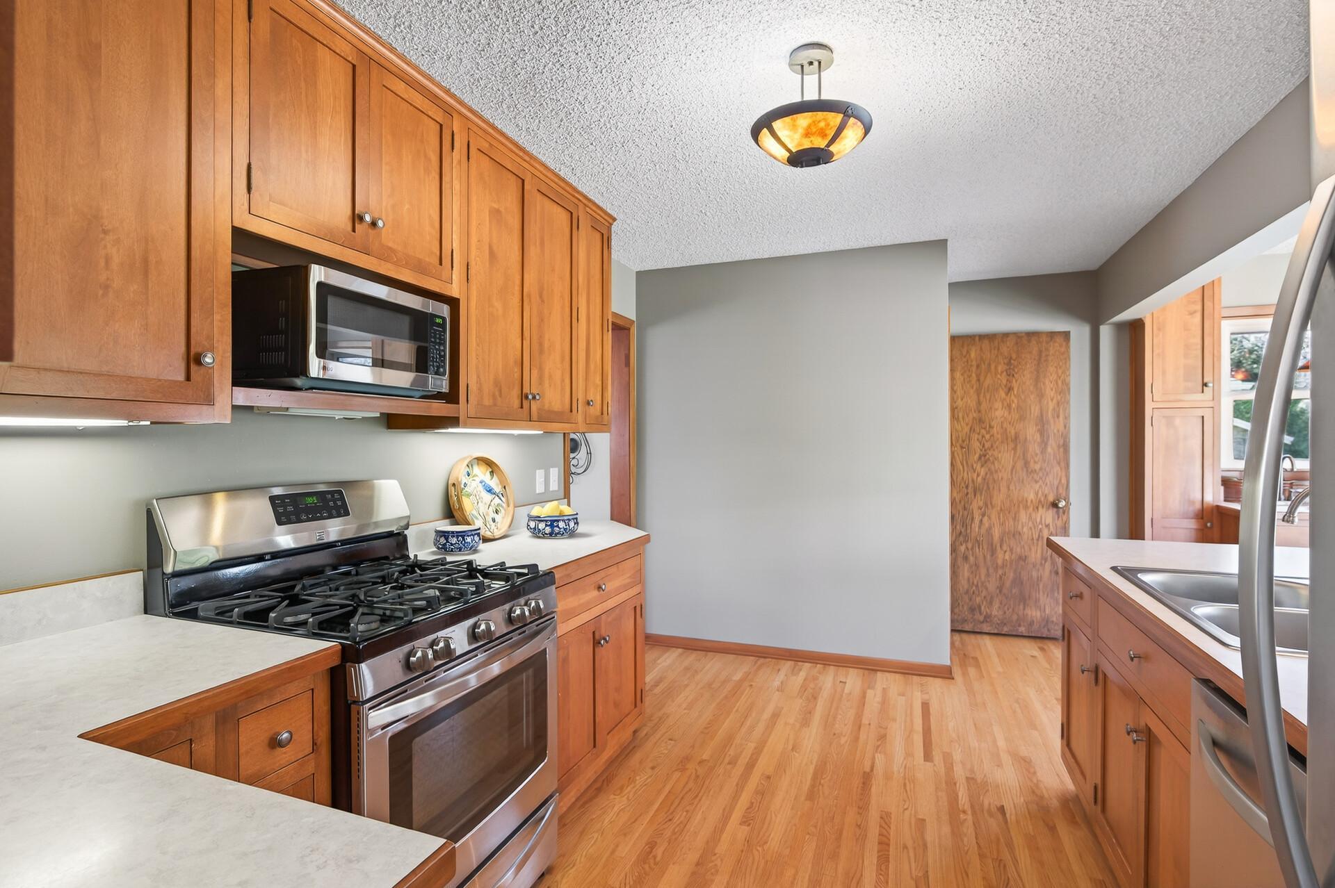 12000 James Road Minnetonka, MN 55343 - Photo 21 of 62 Gallery Image 21