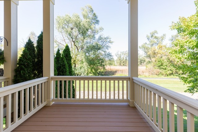 680 Countryfield Lane Elgin, IL 60120 - Photo 8 of 21