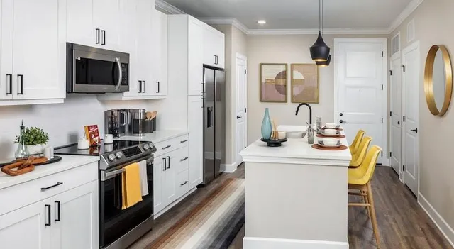 $1,916 | 5672 Peachtree Parkway, Unit A2B, Peachtree Corners, GA 30092