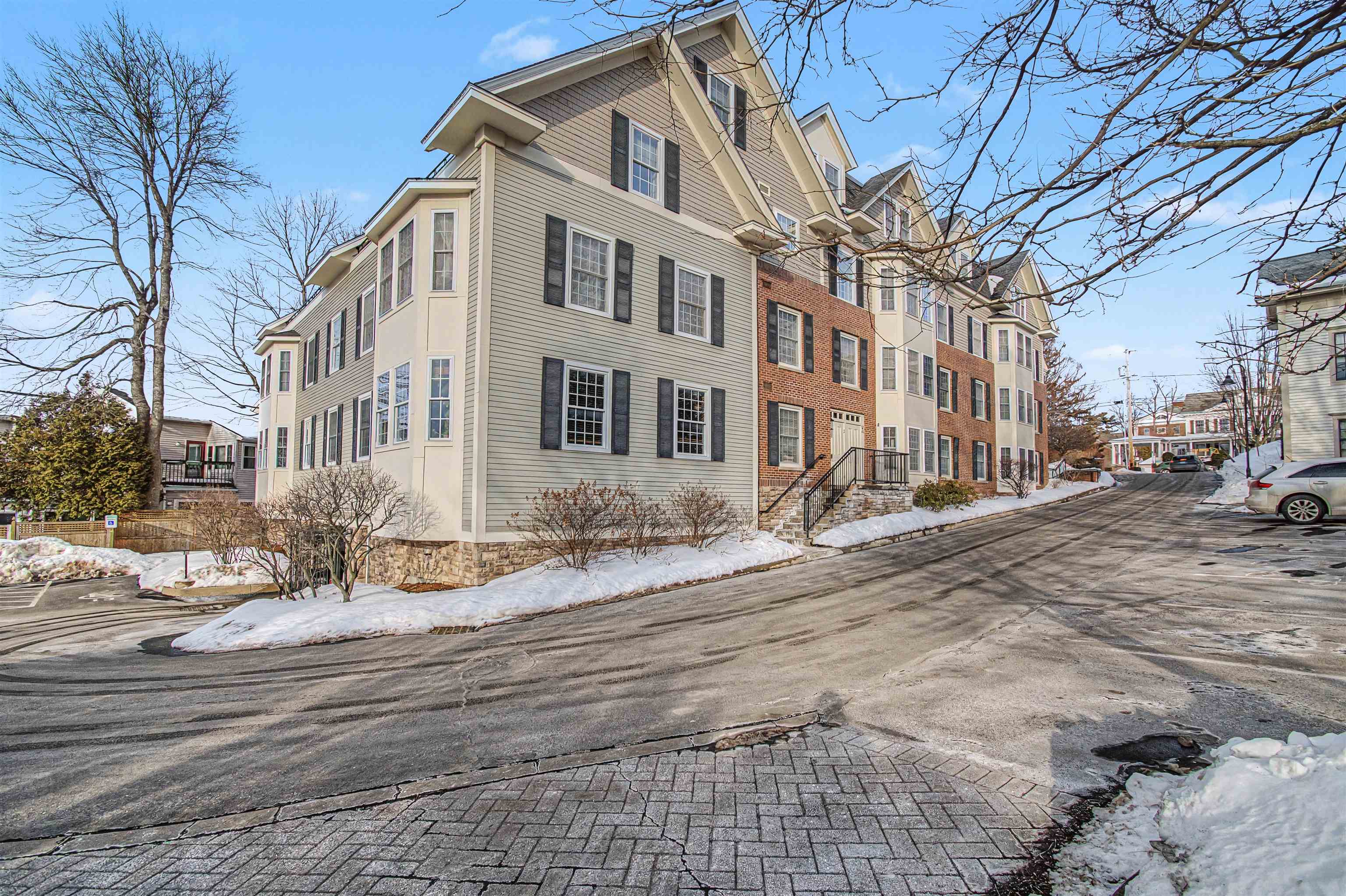 81 South Williams Street, Unit 303 Burlington, VT 05401 - Photo 28 of 29