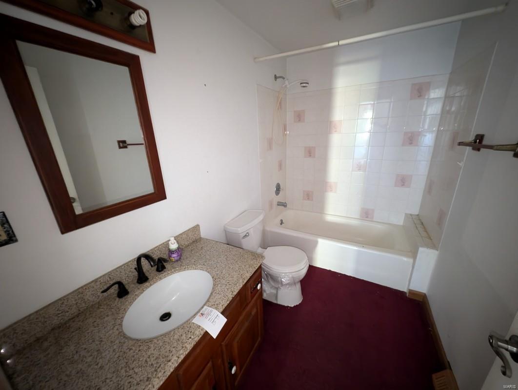 6511 Old St Louis Road Belleville, IL 62223 - Photo 9 of 16 Gallery Image 9