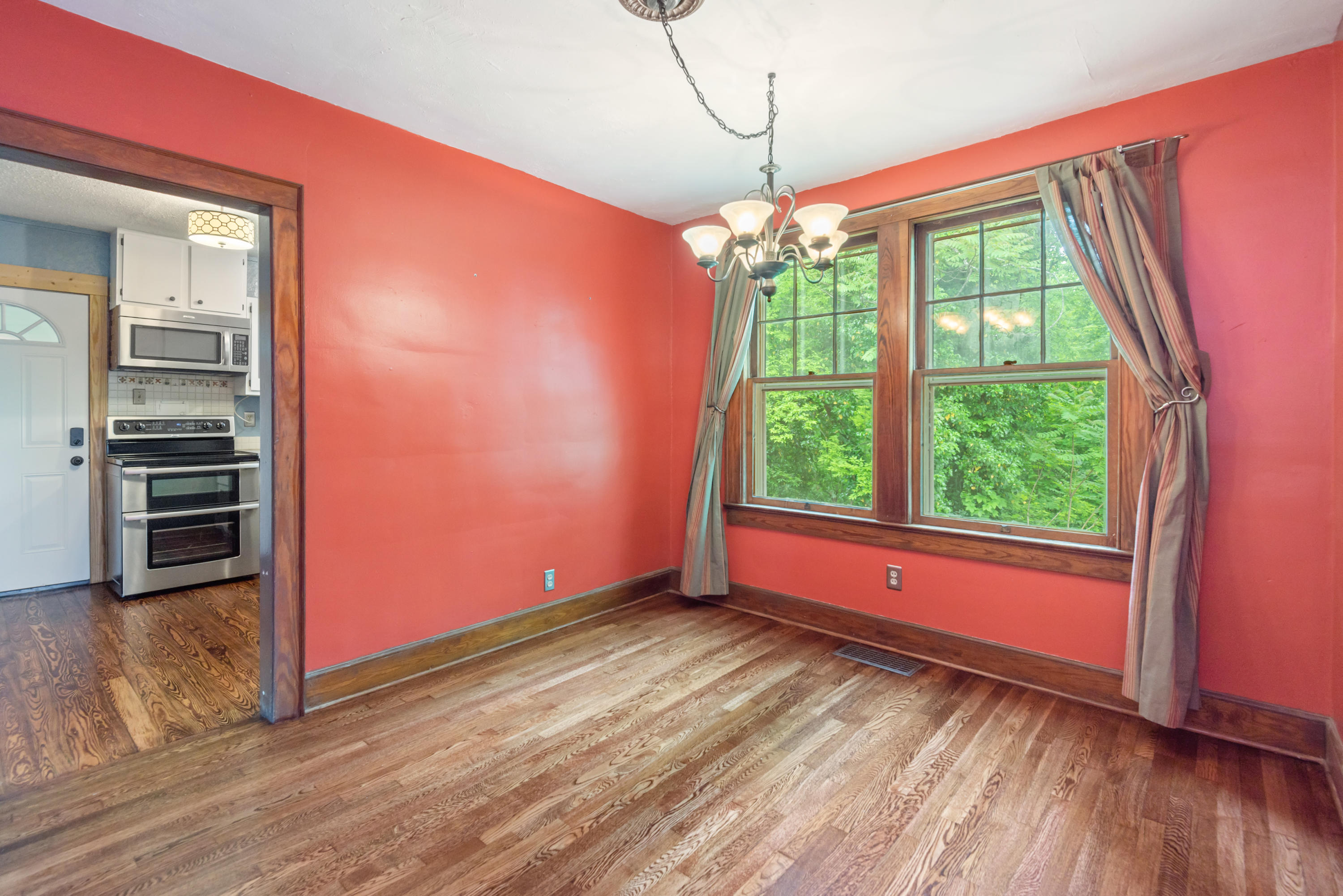 112 Busbee Road Knoxville, TN 37920 - Photo 19 of 32 122 Busbee Road-19