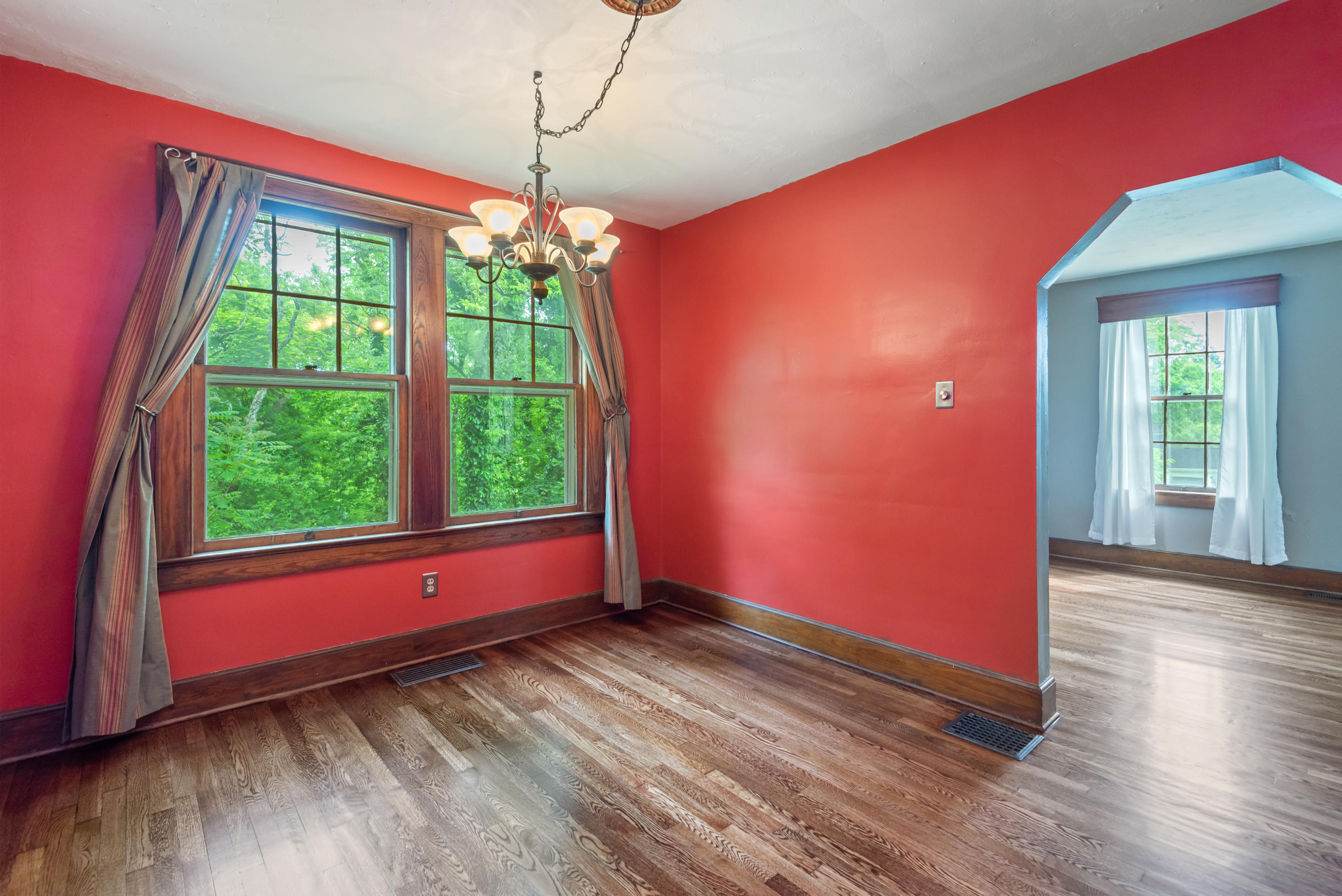 112 Busbee Road Knoxville, TN 37920 - Photo 20 of 32 122 Busbee Road-18