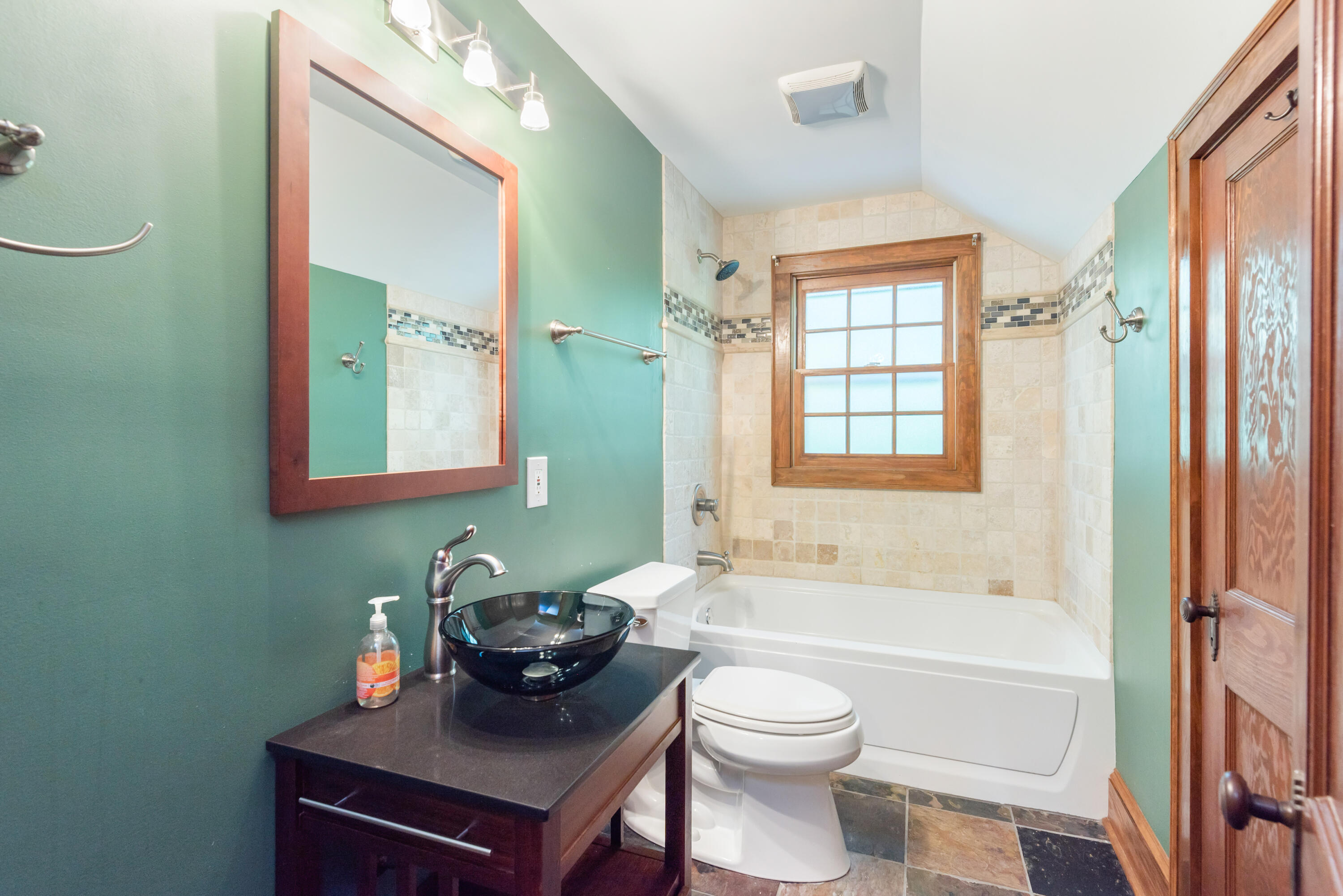 112 Busbee Road Knoxville, TN 37920 - Photo 25 of 32 122 Busbee Road-25