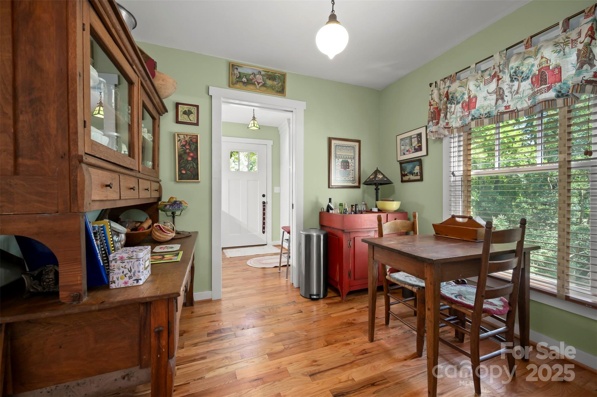 85 Red Bird Road Tryon, NC 28782 - Photo 12 of 40 Gallery Image 12