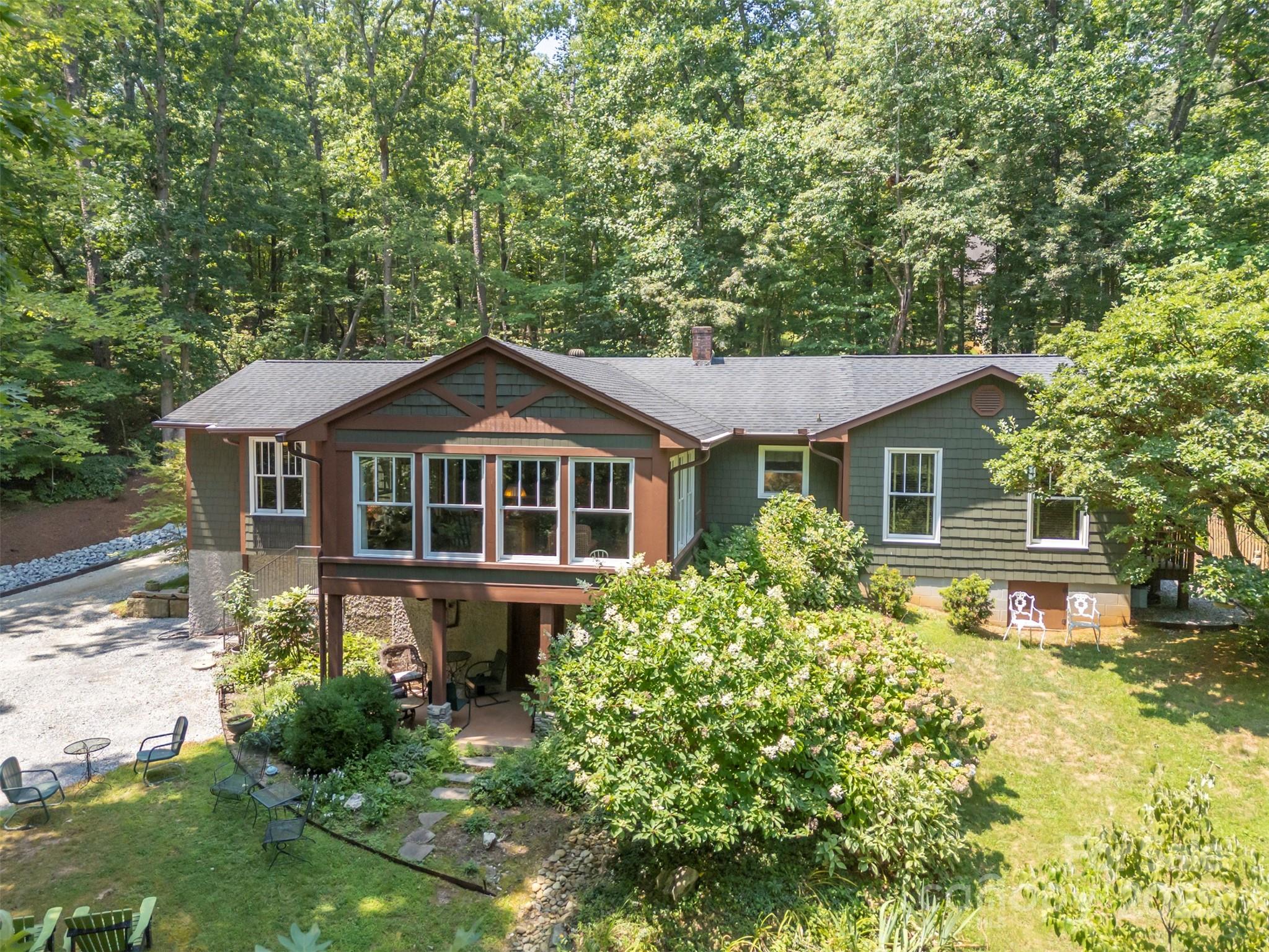 85 Red Bird Road Tryon, NC 28782 - Photo 2 of 40 Gallery Image 2