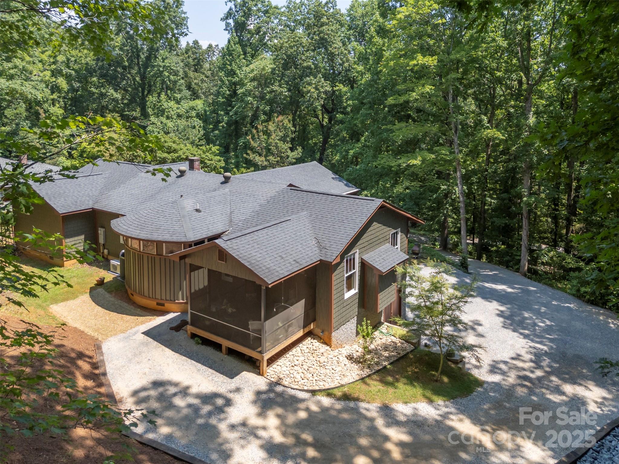 85 Red Bird Road Tryon, NC 28782 - Photo 36 of 40 Gallery Image 36