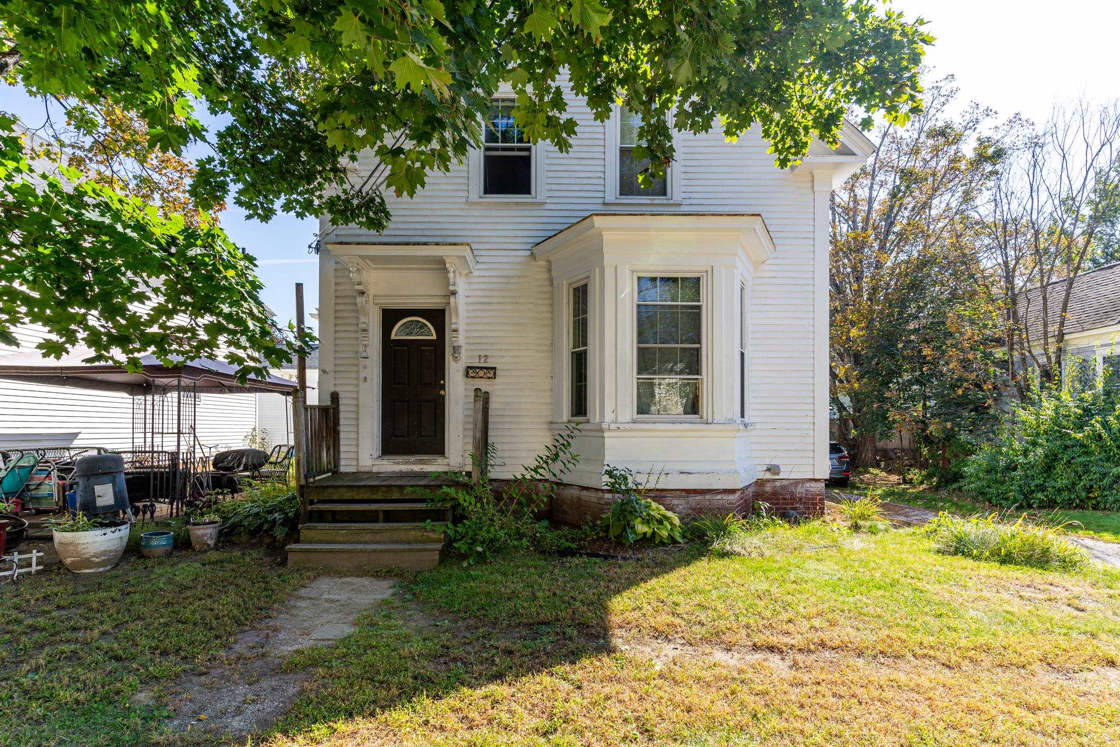 12 Hickey Street Rochester, NH 03868 - Photo 1 of 24