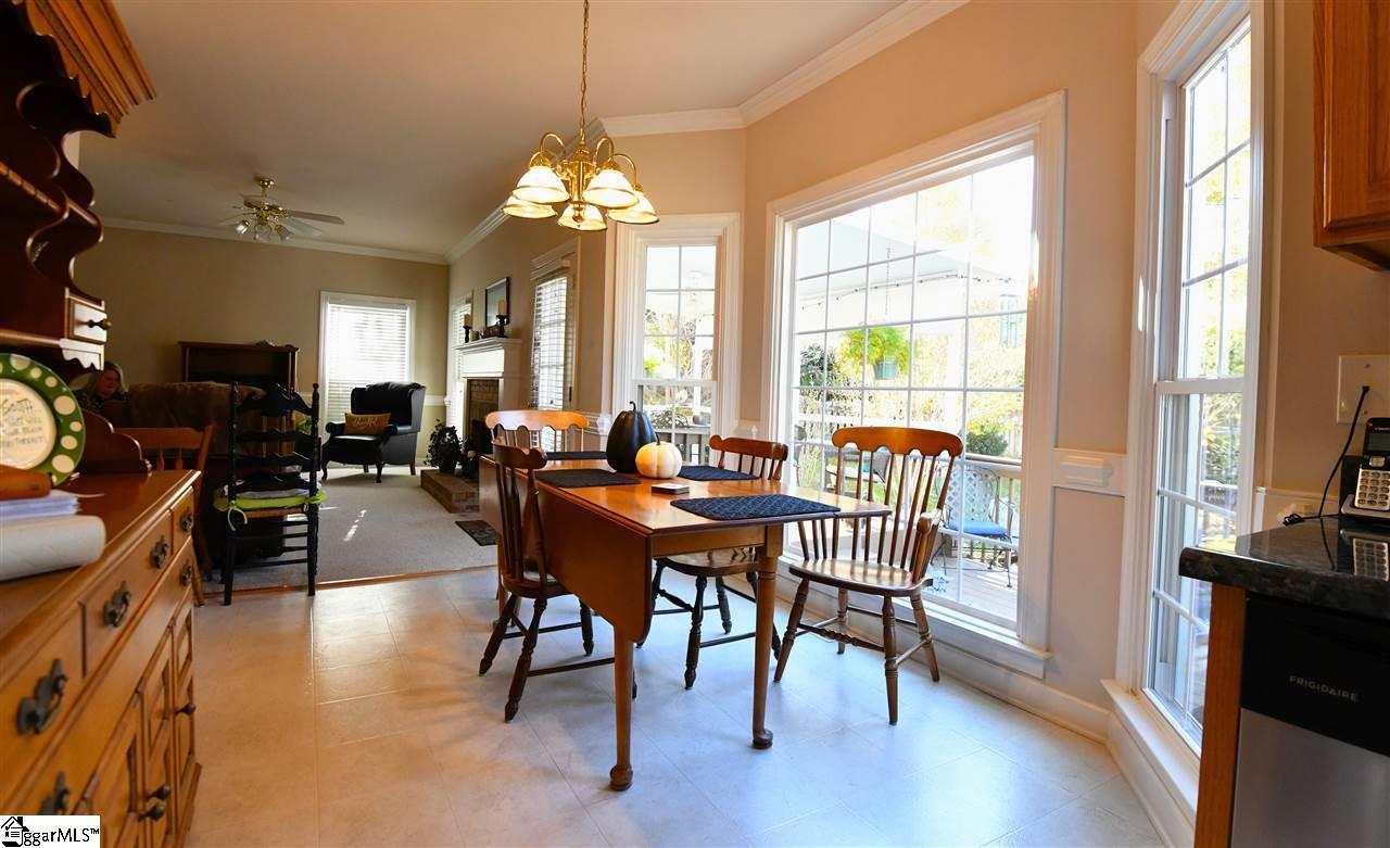 109 Richglen Way Greer, SC 29650 - Photo 10 of 30 Gallery Image 10
