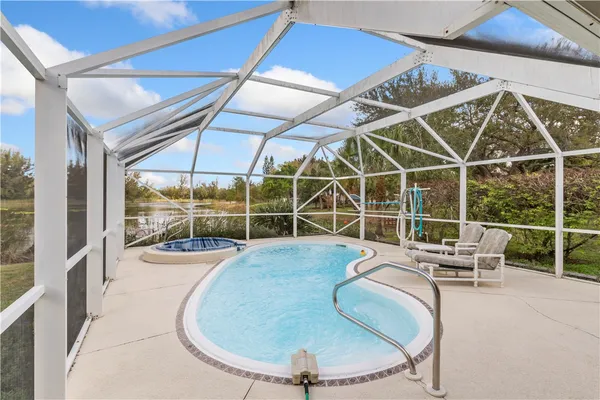 $376,600 | 9440 87th Street, Vero Beach, FL 32967