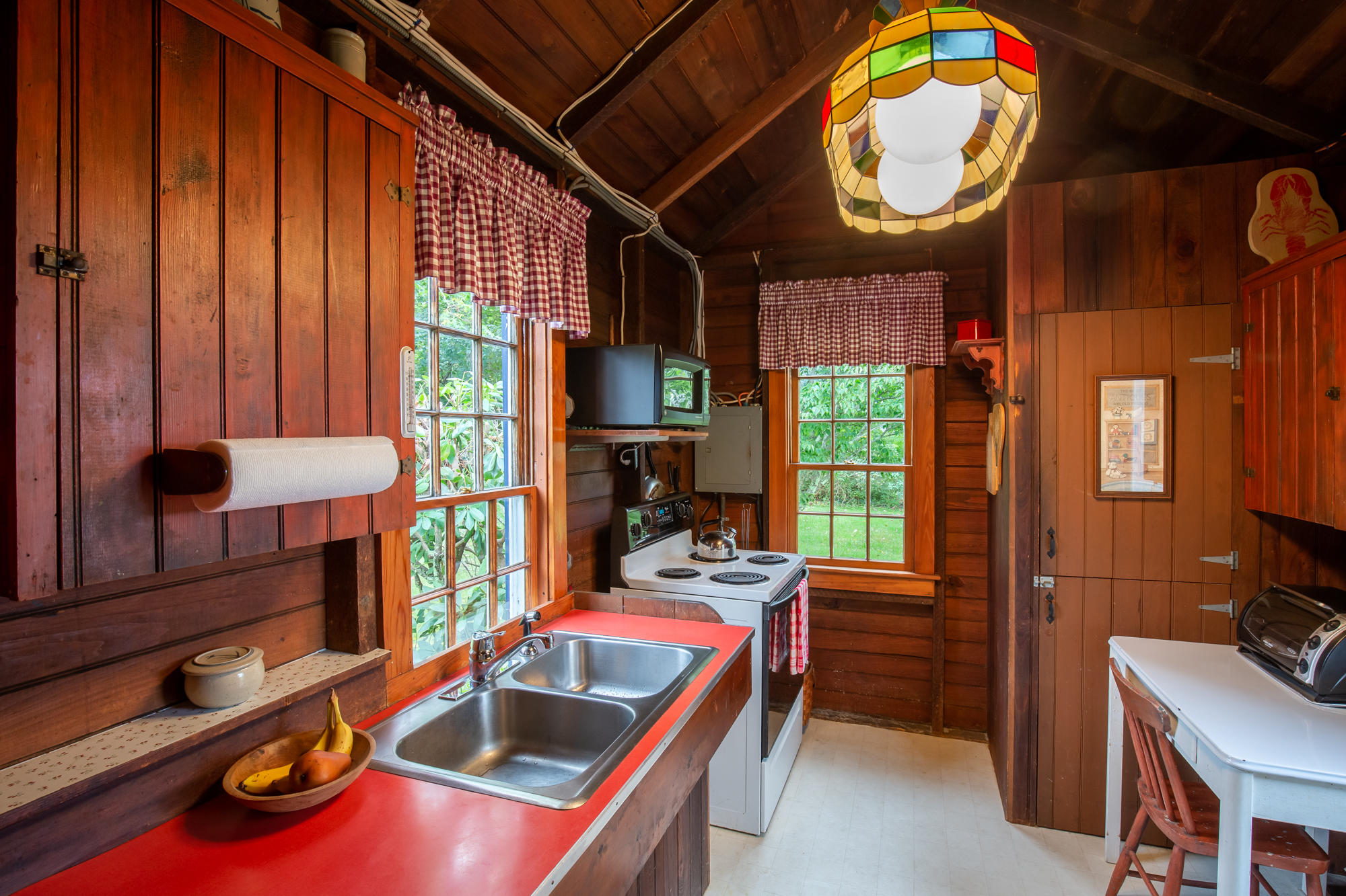 703 Old County Road West Tisbury, MA 02568 - Photo 5 of 14 703 Old County Rd-web-1
