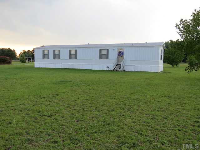 Front view of home.