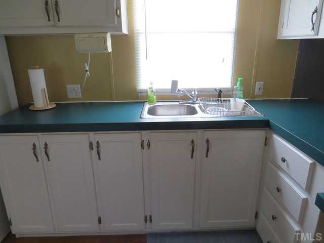 450 Substation Road Dunn, NC 28334 - Photo 6 of 25 Kitchen
