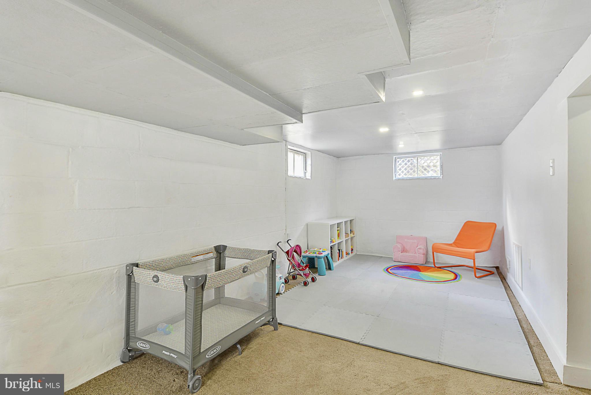 1112 Dryden Street Silver Spring, MD 20901 - Photo 19 of 30 Plenty of space on LL for play area as well