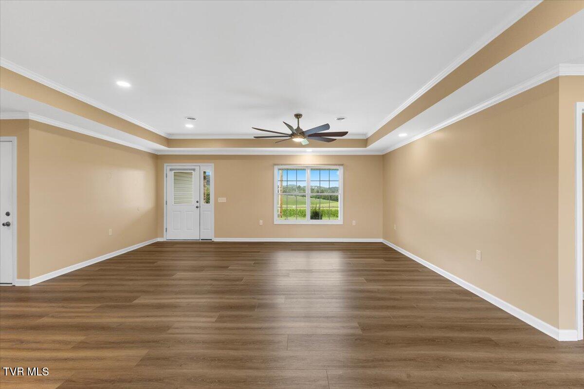 589 Pleasant Valley Road Jonesborough, TN 37659 - Photo 13 of 48 09-128A2855