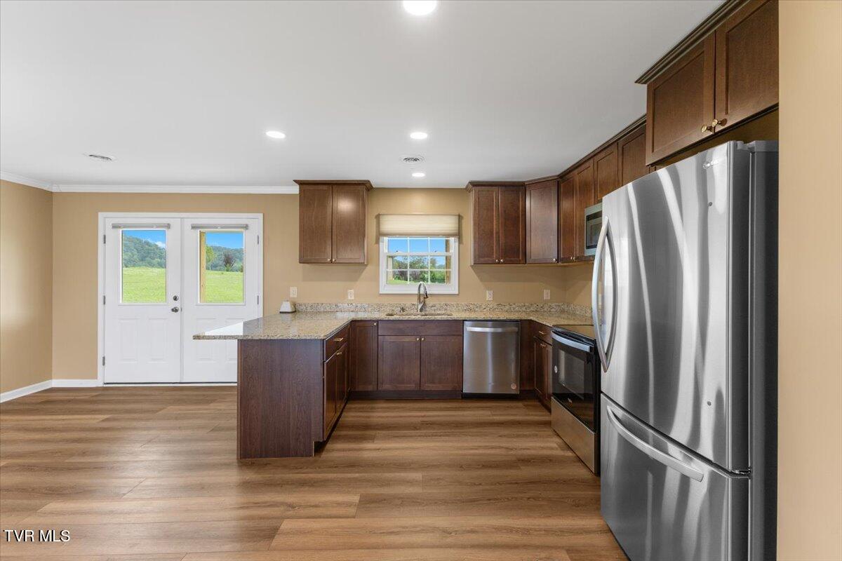 589 Pleasant Valley Road Jonesborough, TN 37659 - Photo 15 of 48 11-128A2863