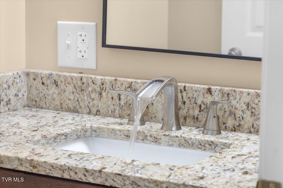 589 Pleasant Valley Road Jonesborough, TN 37659 - Photo 33 of 48 18-128A2905