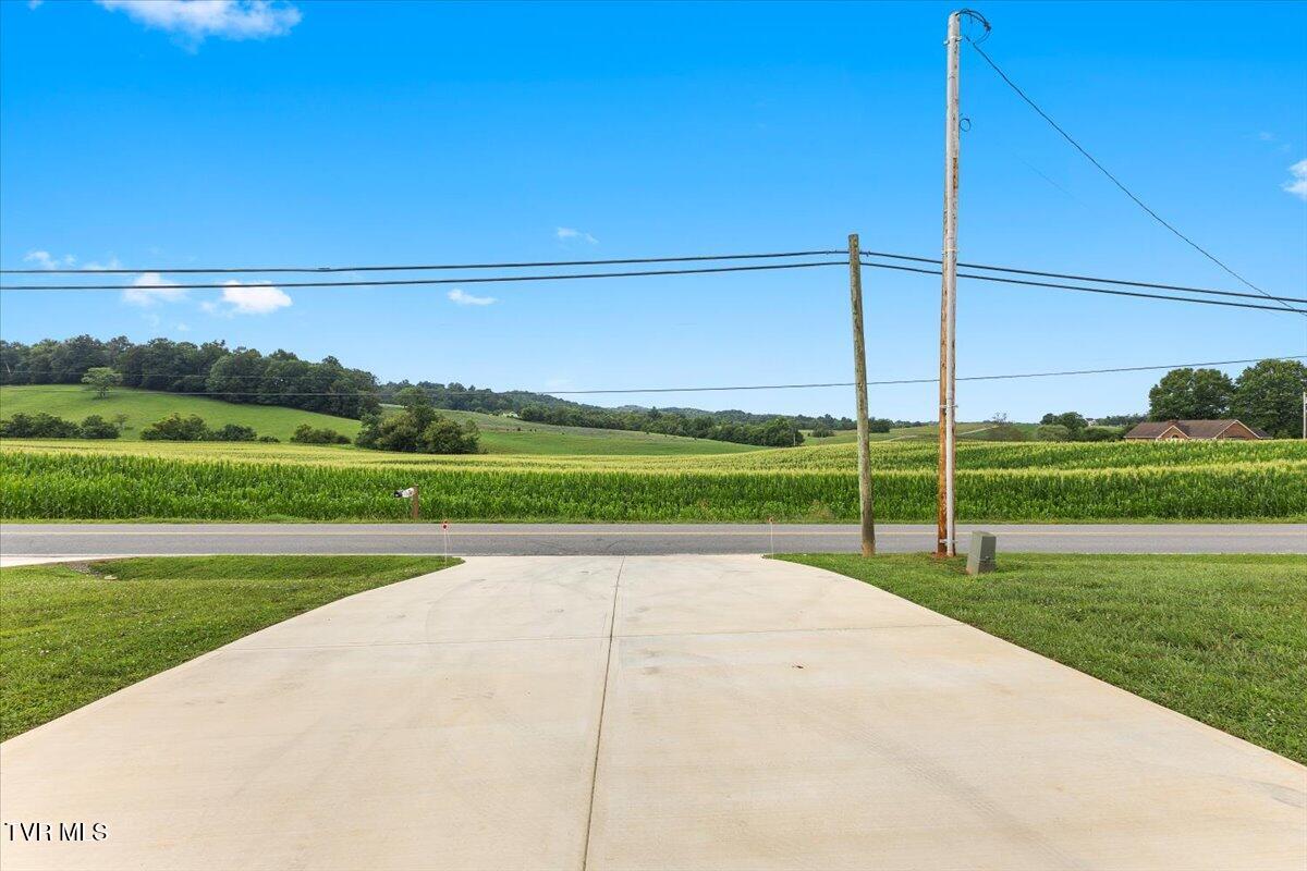 589 Pleasant Valley Road Jonesborough, TN 37659 - Photo 40 of 48 04-128A2849