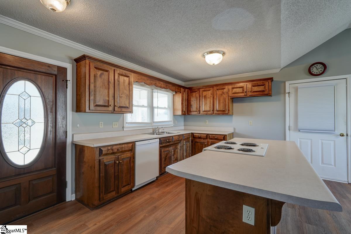 3071 Old Furnace Road Boiling Springs, SC 29316 - Photo 8 of 35