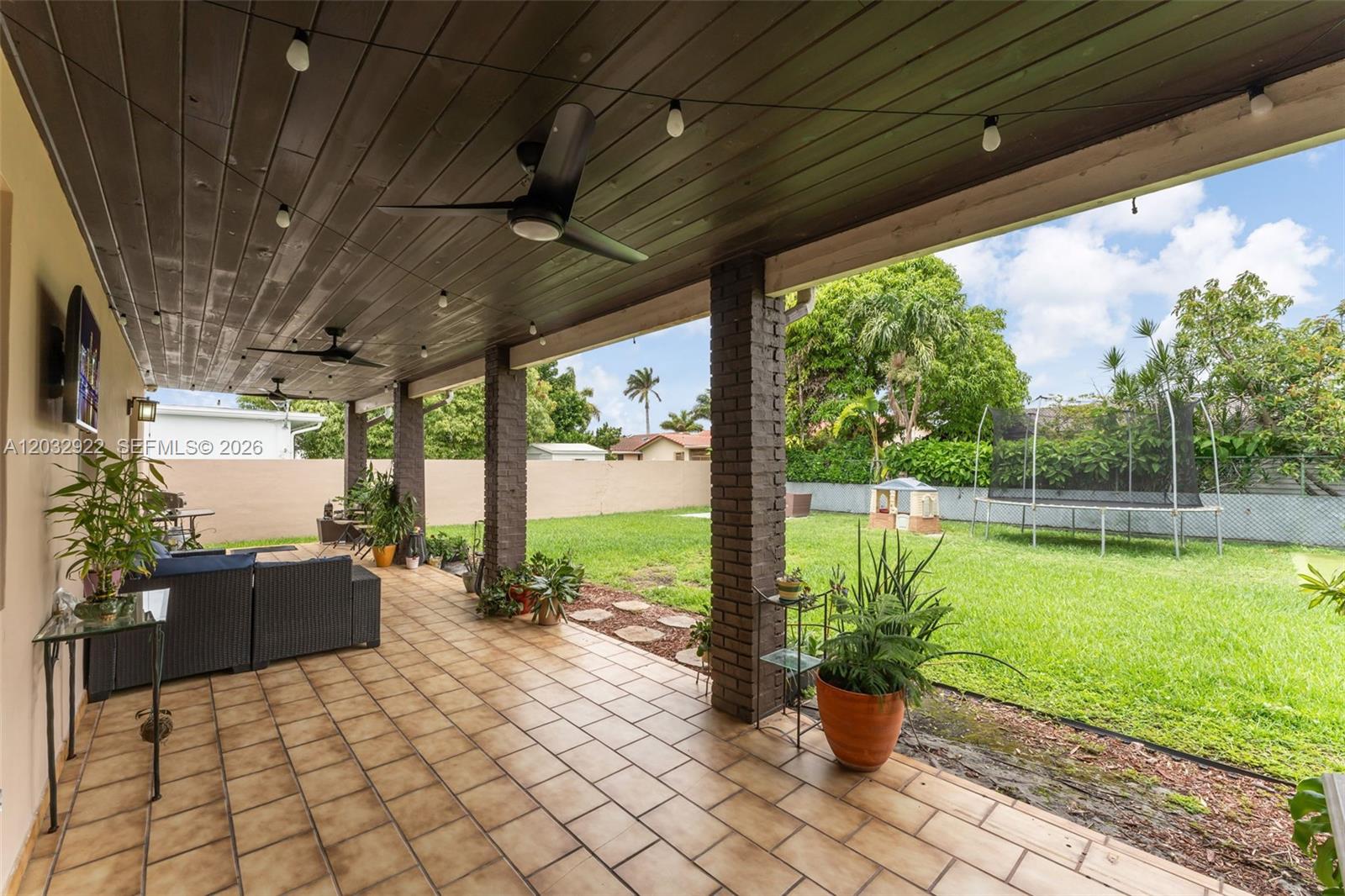 14061 Southwest 39th Street Miami, FL 33175 - Photo 24 of 38