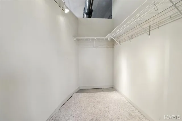 $189,900 | 1627 Locust Street, Unit 202, St. Louis, MO 63103