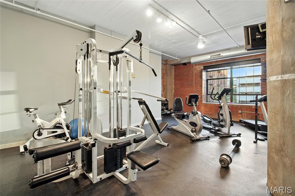 1627 Locust Street, Unit 202 St. Louis, MO 63103 - Photo 40 of 53