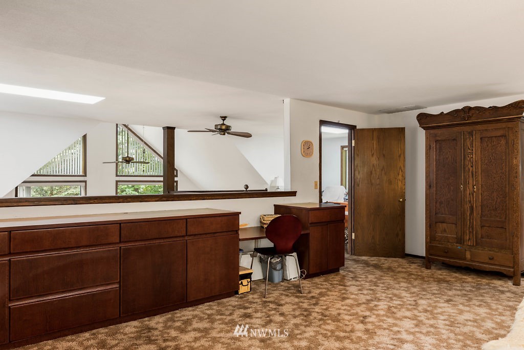 1635 Polnell Road Oak Harbor, WA 98277 - Photo 17 of 21 Gallery Image 17