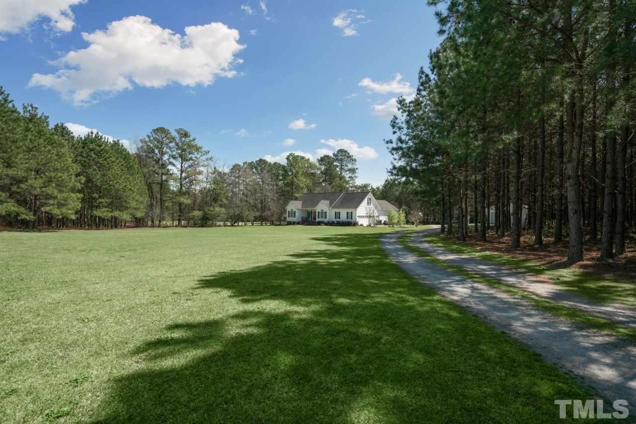 65 Godwin Road Benson, NC 27504 - Photo 3 of 30