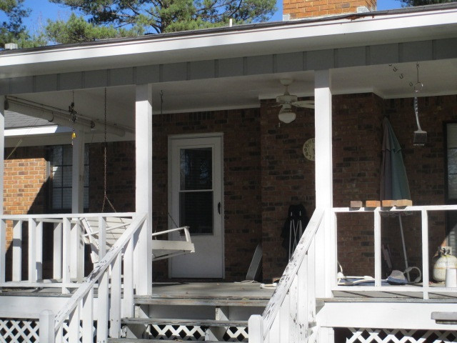 705 South Spring Lake Road Terry, MS 39170 - Photo 27 of 31 Close up of deck with swing