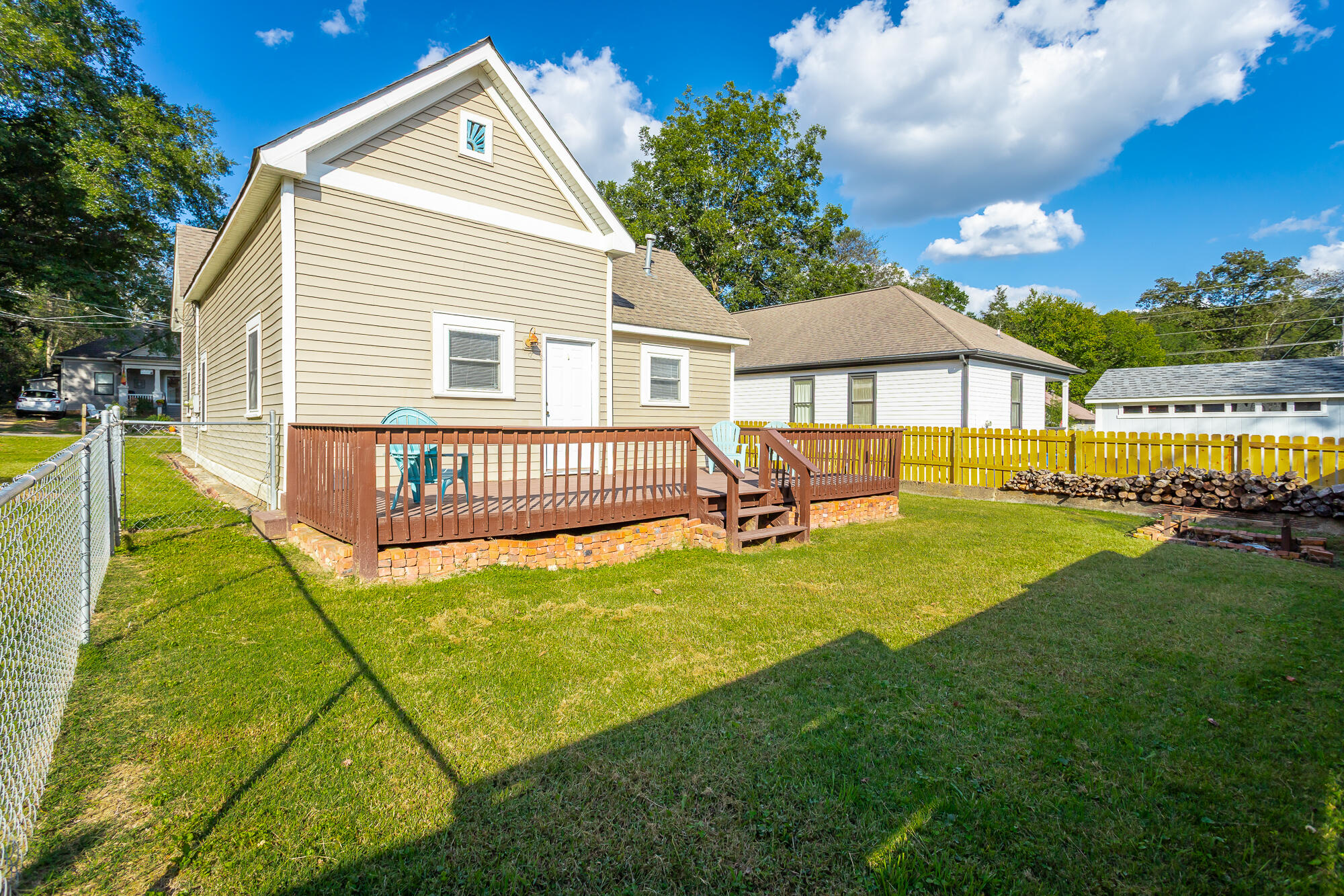 1504 West 48th Street Chattanooga, TN 37409 - Photo 13 of 44 Fully Fenced Back Yard