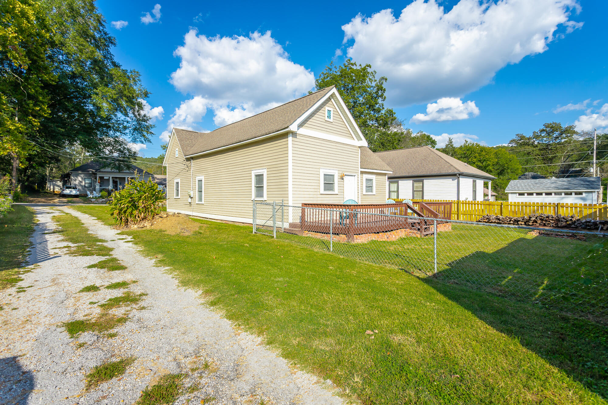 1504 West 48th Street Chattanooga, TN 37409 - Photo 16 of 44 Alley and Side Yard