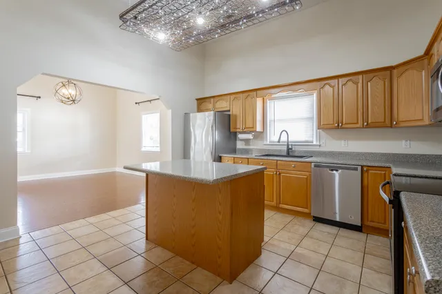 $2,450 | 1504 West 48th Street, Chattanooga, TN 37409