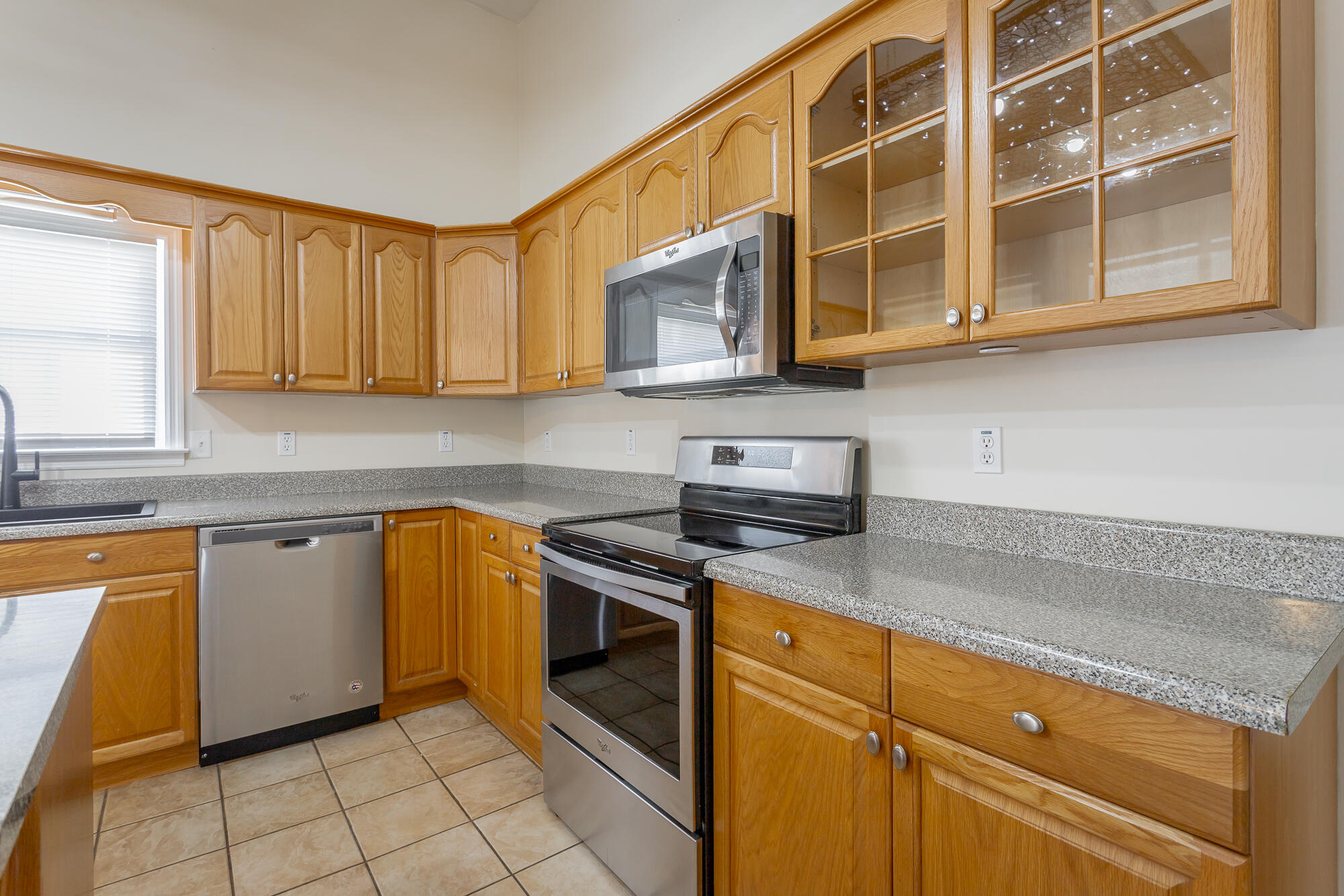 1504 West 48th Street Chattanooga, TN 37409 - Photo 31 of 44 Dishwasher, Oven and Microwave