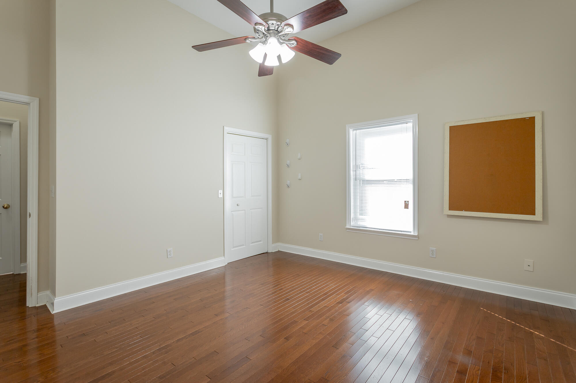 1504 West 48th Street Chattanooga, TN 37409 - Photo 33 of 44 Bedroom 1