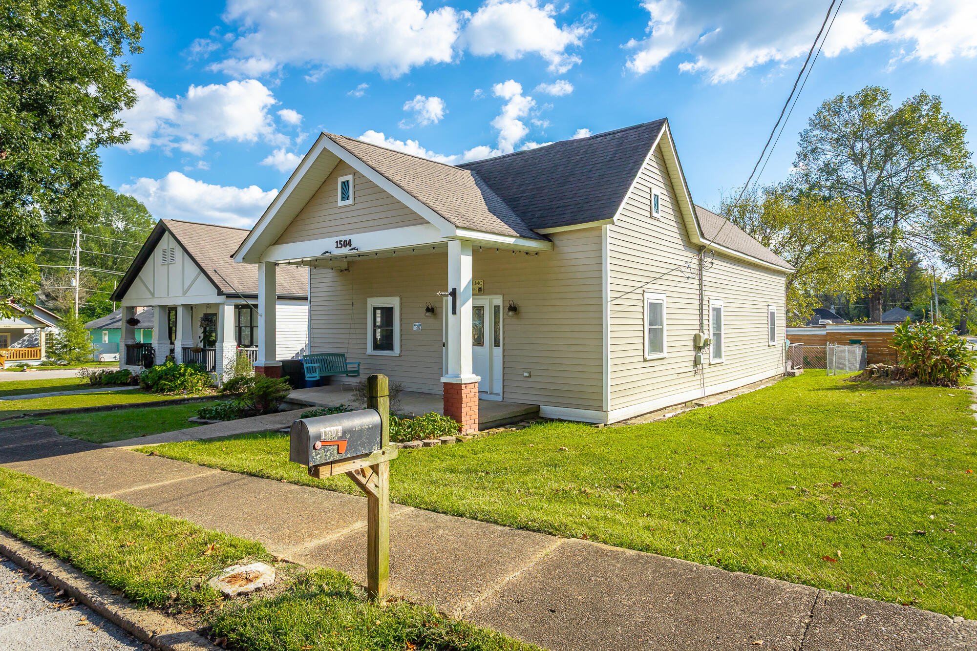 1504 West 48th Street Chattanooga, TN 37409 - Photo 5 of 44 Yard Space and Sidewalks