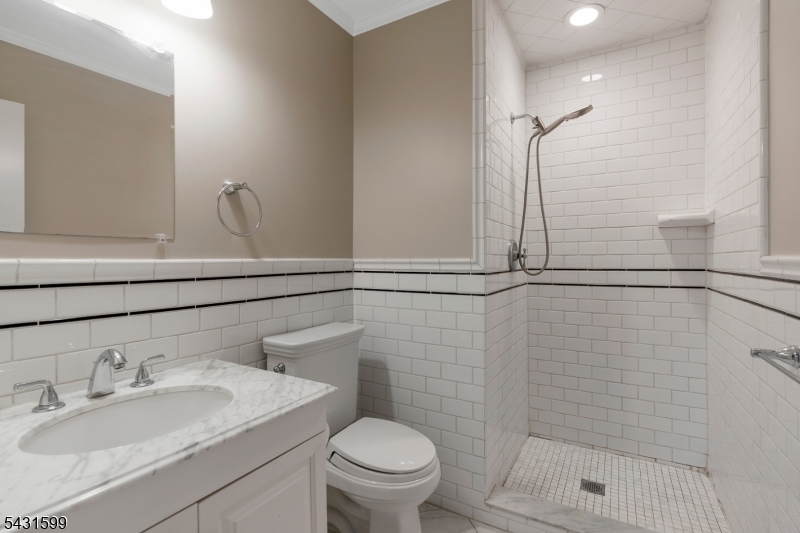 24 Spring Valley Boulevard Bernards, NJ 07920 - Photo 17 of 25