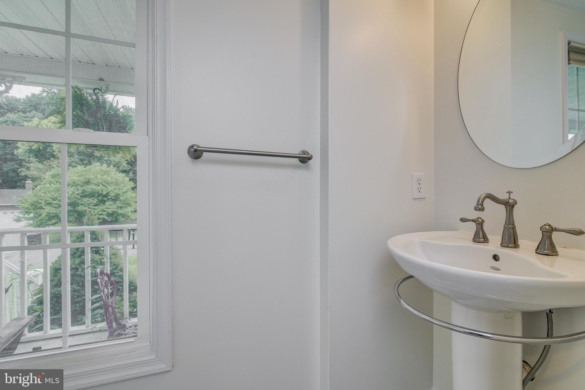 14911 Windmill Terrace Silver Spring, MD 20905 - Photo 29 of 62 Gallery Image 29
