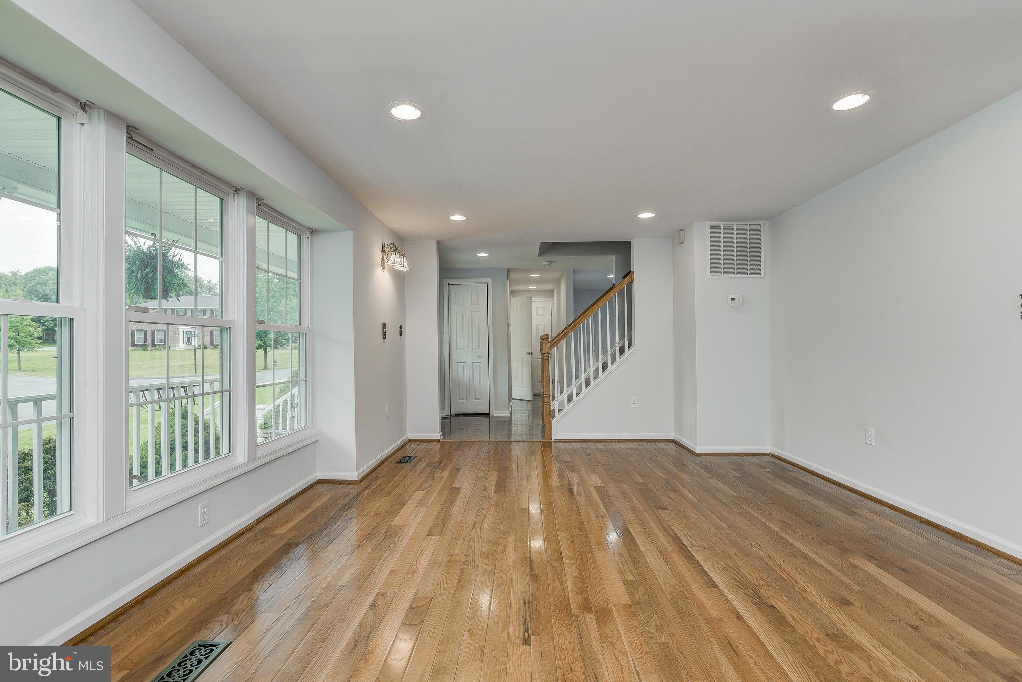 14911 Windmill Terrace Silver Spring, MD 20905 - Photo 9 of 62 Gallery Image 9