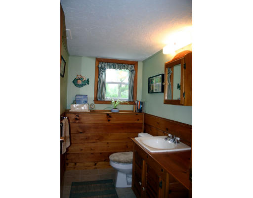 11 Joyce Road Wayland, MA 01778 - Photo 12 of 16 Gallery Image 12