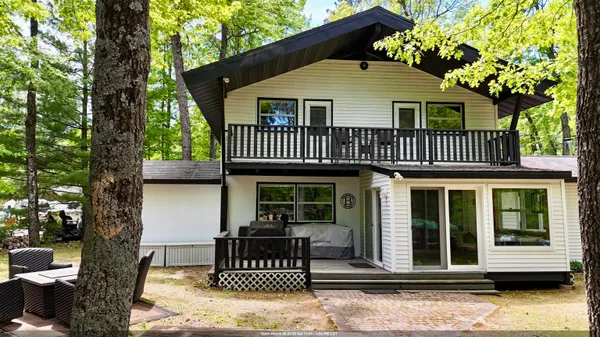 $650,000 | W1344 Deerpath Lane, Keshena, WI 54135