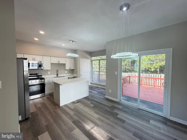 $459,900 | 4206 Ashmere Circle, Dumfries, VA 22025