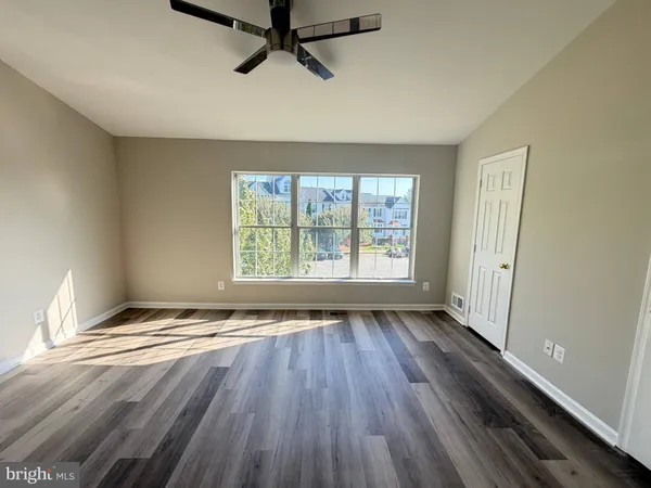 $459,900 | 4206 Ashmere Circle, Dumfries, VA 22025